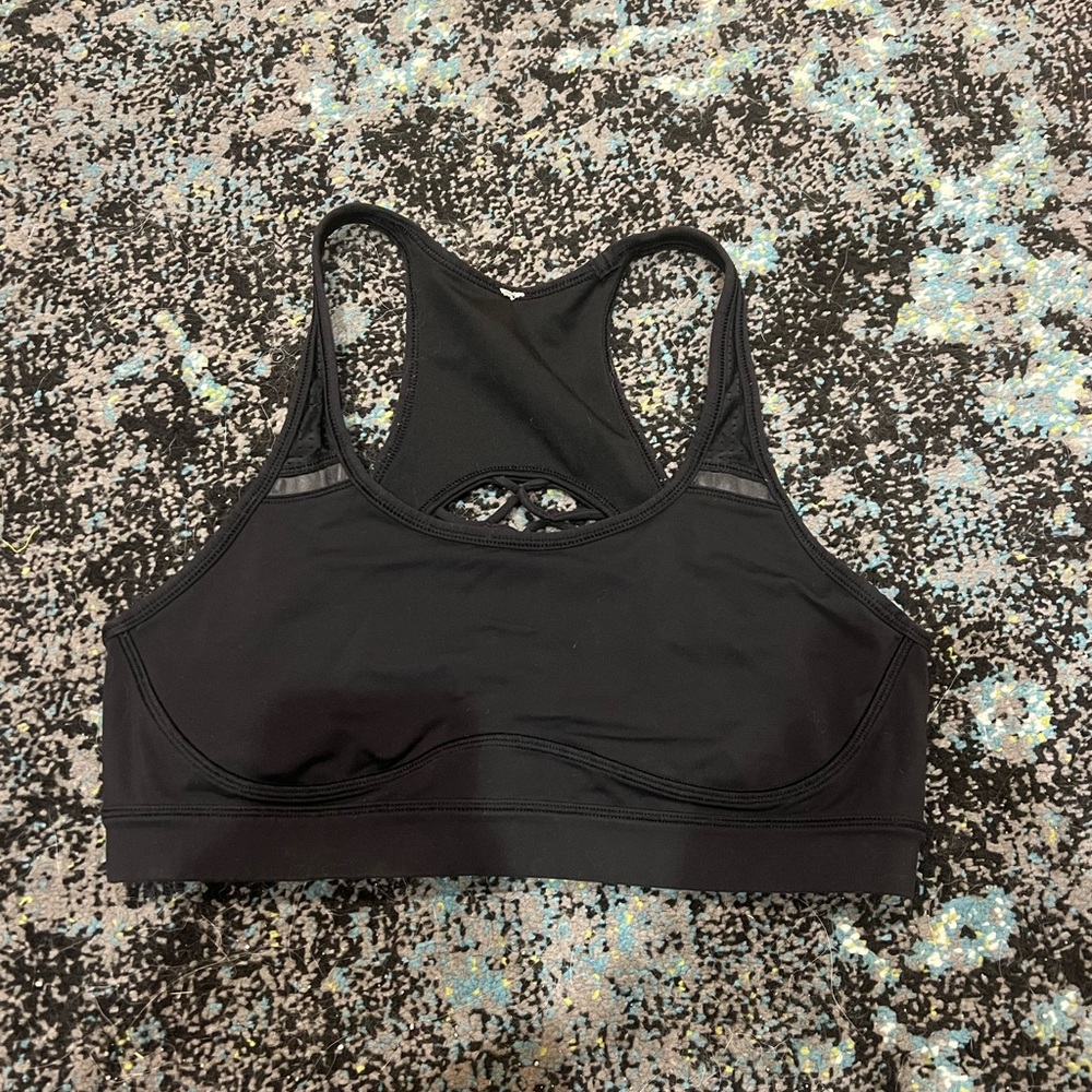 Lululemon sports bra size 10